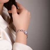 دستبند رنگ نقره ای ژوپینگ طرح ببر کد 10169